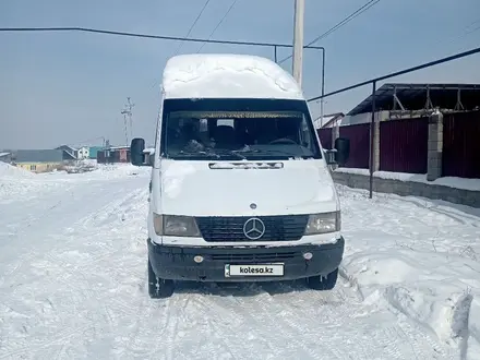 Mercedes-Benz Sprinter 1997 года за 4 000 000 тг. в Алматы – фото 4