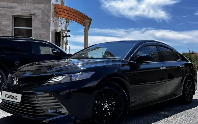 Toyota Camry 2018 годаfor13 800 000 тг. в Актау