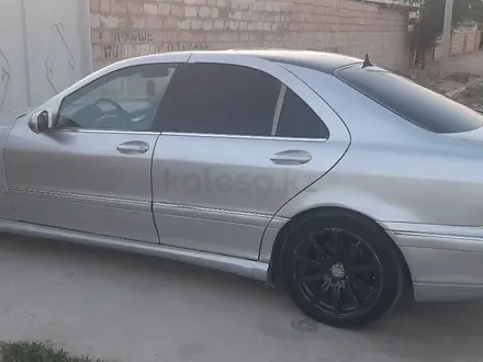 Mercedes-Benz S 320 2001 года за 3 800 000 тг. в Жанаозен – фото 2