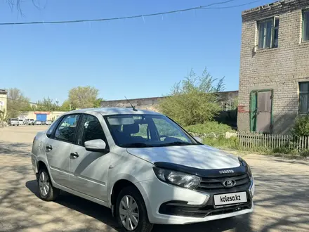 ВАЗ (Lada) Granta 2190 2019 года за 4 300 000 тг. в Актобе – фото 3