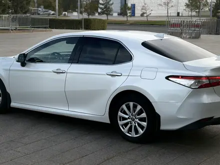 Toyota Camry 2019 года за 12 050 000 тг. в Астана – фото 6