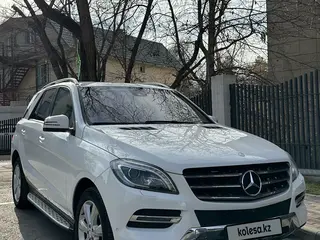 Mercedes-Benz ML 400
