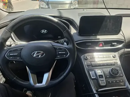 Hyundai Santa Fe 2023 года за 17 500 000 тг. в Шымкент – фото 3