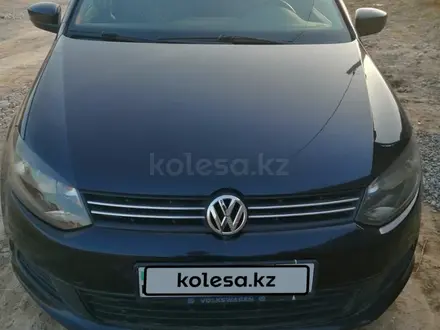 Volkswagen Polo 2013 года за 3 500 000 тг. в Шымкент – фото 2