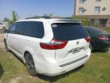 Toyota Sienna 2015 года за 6 200 000 тг. в Атырау – фото 5