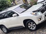 Toyota Land Cruiser Prado 2011 года за 14 800 000 тг. в Алматы – фото 4