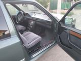 Mercedes-Benz E 220 1992 года за 1 000 000 тг. в Талдыкорган