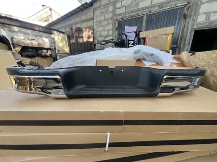 Бампер задний Toyota Hilux Revo за 70 000 тг. в Актау