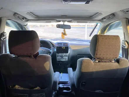 Toyota Ipsum 2004 года за 3 000 000 тг. в Атырау – фото 5