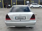 Mercedes-Benz C 220 2000 года за 1 600 000 тг. в Костанай