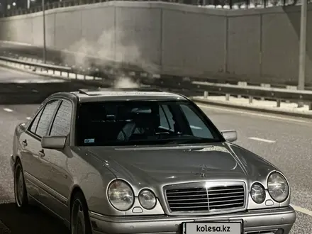 Mercedes-Benz E 55 AMG 1999 года за 6 000 000 тг. в Шымкент – фото 3