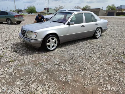 Mercedes-Benz E 280 1995 года за 5 500 000 тг. в Шымкент