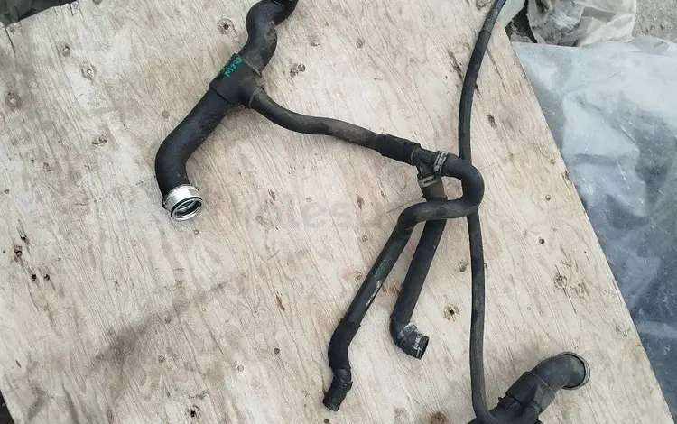 Патрубки верх нижний mersedes w203 m272 за 15 000 тг. в Алматы