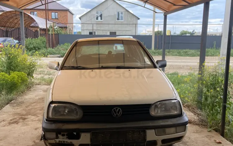 Volkswagen Golf 1995 года за 500 000 тг. в Уральск
