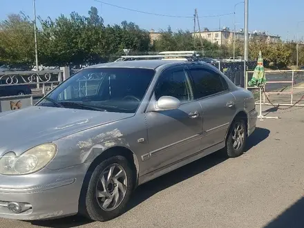 Hyundai Sonata 2002 года за 1 850 000 тг. в Шымкент – фото 2