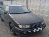 Volkswagen Passat 1994 годаүшін800 000 тг. в Павлодар