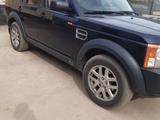 Land Rover Discovery 2007 годаүшін9 400 000 тг. в Актобе – фото 4