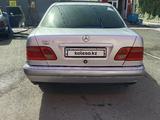 Mercedes-Benz E 230 1996 годаүшін2 550 000 тг. в Шымкент – фото 2