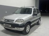 Chevrolet Niva 2008 года за 2 000 000 тг. в Шымкент – фото 3