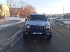 Jeep Liberty, 2003