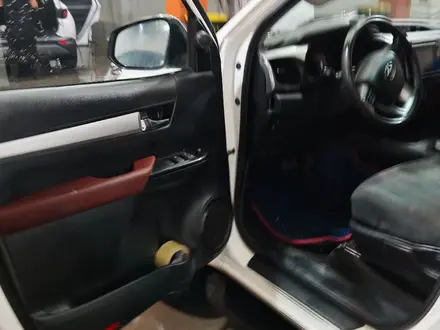Toyota Hilux 2019 года за 15 800 000 тг. в Астана