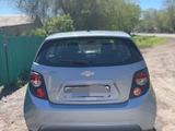 Chevrolet Aveo 2013 года за 3 400 000 тг. в Караганда – фото 2