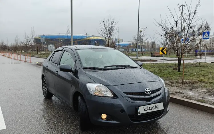 Toyota Yaris 2011 года за 5 200 000 тг. в Алматы