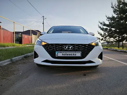 Hyundai Accent 2020 года за 7 350 000 тг. в Костанай – фото 3