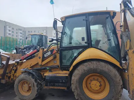 Caterpillar  428F2 2014 года за 30 000 000 тг. в Астана – фото 2