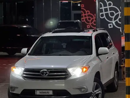 Toyota Highlander 2010 года за 10 000 000 тг. в Атырау – фото 11