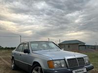 Mercedes-Benz E 260 1990 годаfor1 250 000 тг. в Астана