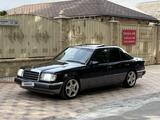Mercedes-Benz E 230 1992 годаүшін2 250 000 тг. в Алматы