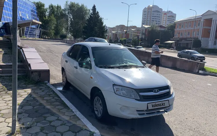 ВАЗ (Lada) Granta 2190 2015 годаfor2 500 000 тг. в Астана