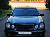 Mercedes-Benz E 230 1996 года за 2 000 000 тг. в Павлодар – фото 3