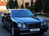 Mercedes-Benz E 230 1996 года за 2 000 000 тг. в Павлодар – фото 5