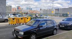 Volkswagen Golf 1994 года за 650 000 тг. в Астана