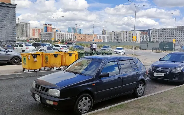 Volkswagen Golf 1994 года за 550 000 тг. в Астана