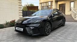 Toyota Camry 2025 года за 22 400 000 тг. в Астана – фото 2