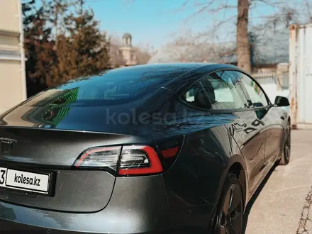 Tesla Model 3 2020 года за 12 000 000 тг. в Алматы – фото 7