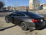 Chevrolet Malibu 2017 года за 5 000 000 тг. в Атырау – фото 2
