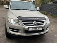 Volkswagen Touareg 2007 года за 4 500 000 тг. в Алматы