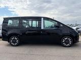 Hyundai Staria 2026 года за 30 700 000 тг. в Алматы – фото 2