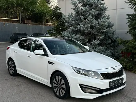 Kia K5 2010 года за 5 600 000 тг. в Алматы – фото 11