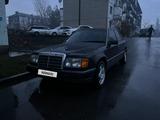 Mercedes-Benz E 230 1990 года за 3 100 000 тг. в Алматы – фото 4