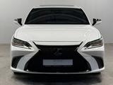 Lexus ES 250 F Sport 2.5 2021 годаүшін21 000 000 тг. в Алматы – фото 2