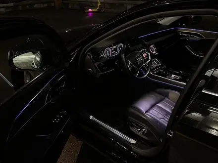 Audi A8 2019 года за 35 000 000 тг. в Шымкент – фото 16