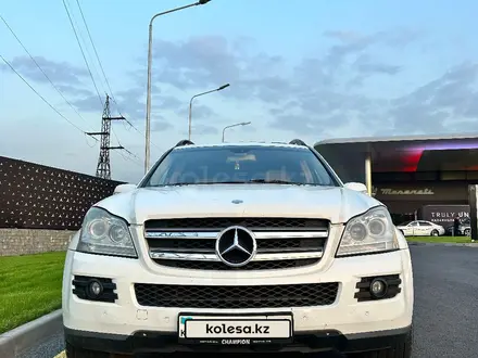 Mercedes-Benz GL 500 2006 года за 6 300 000 тг. в Алматы – фото 4