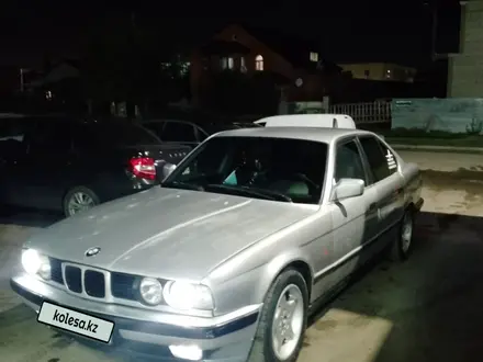 BMW 520 1989 года за 1 600 000 тг. в Астана – фото 2