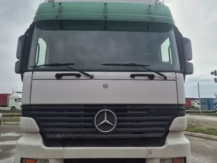 Mercedes-Benz  Actros 2001 года за 14 500 000 тг. в Алматы – фото 2