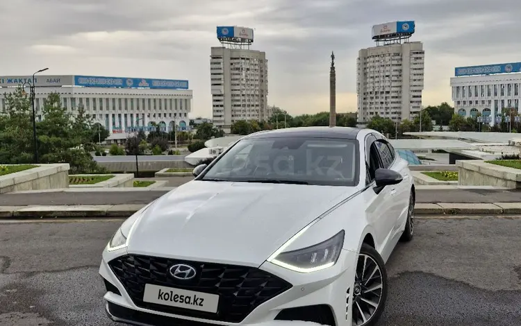 Hyundai Sonata 2021 года за 14 300 000 тг. в Алматы